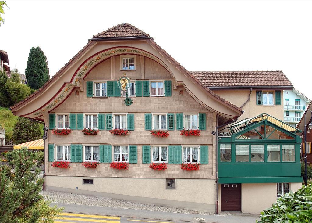 Hasle  Gasthaus Engel Hasle מראה חיצוני תמונה